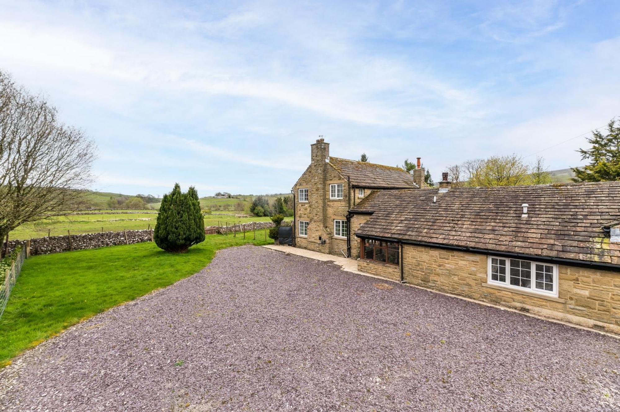 Central Malham, Sleeps 2, Private Hot Tub, Yoga Studio Exterior photo